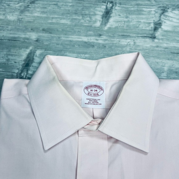 Brooks Brothers Light Pink Dress Shirt 16-34 - Picture 2 of 3
